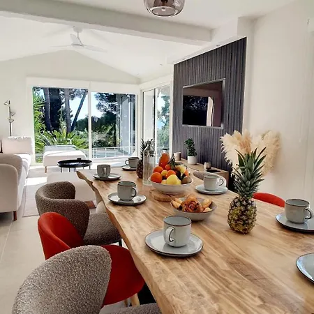 Vue A Classee 4 Etoiles-piscine Chauffee Villa Antibes