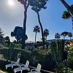 Vue A Classee 4 Etoiles-piscine Chauffee Antibes