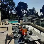 Vue A Classee 4 Etoiles-piscine Chauffee Villa *
