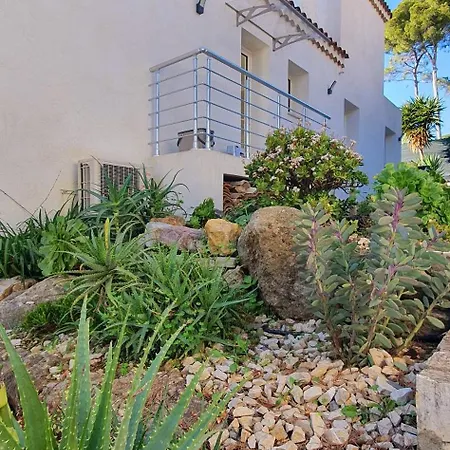 Vue A Classee 4 Etoiles-piscine Chauffee * Antibes