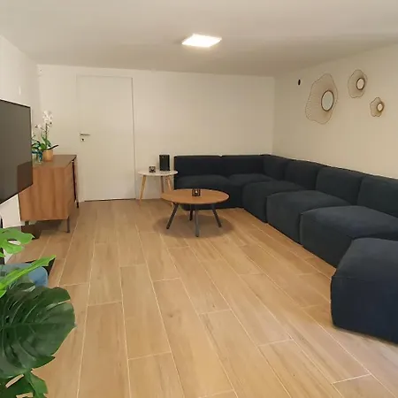 Vila Vue A Classee 4 Etoiles-piscine Chauffee Antibes
