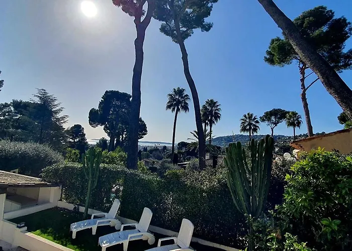 Vue A Classee 4 Etoiles-piscine Chauffee Antibes