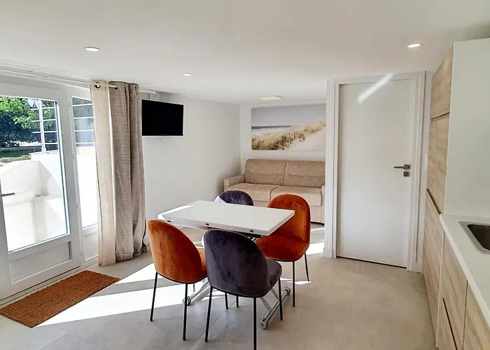 Villa Vue A Classee 4 Etoiles-piscine Chauffee