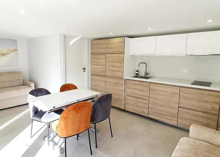 Vue A Classee 4 Etoiles-piscine Chauffee Villa