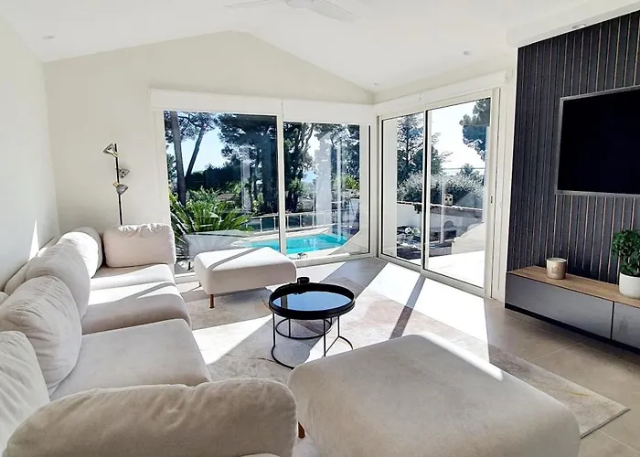 Vue A Classee 4 Etoiles-piscine Chauffee *