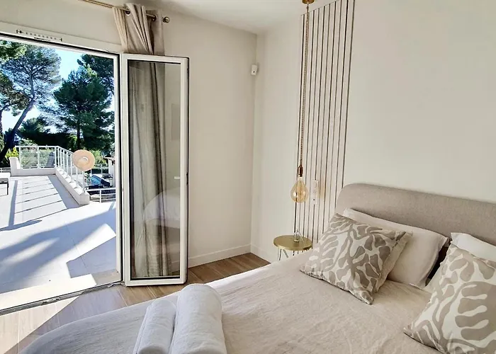 Vue A Classee 4 Etoiles-piscine Chauffee Villa