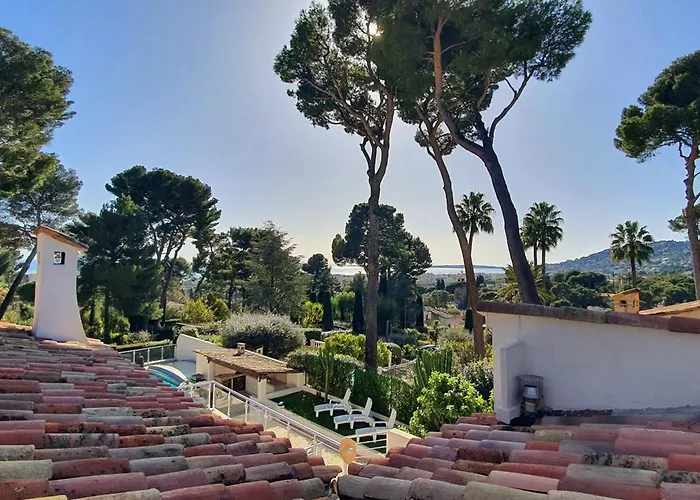 Vue A Classee 4 Etoiles-piscine Chauffee